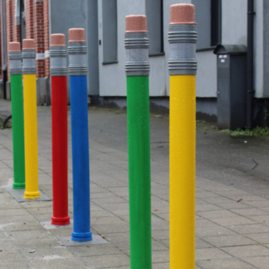 Flexible pencils bollards in multiple colors.